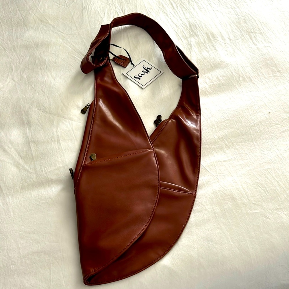 Sash sling bag